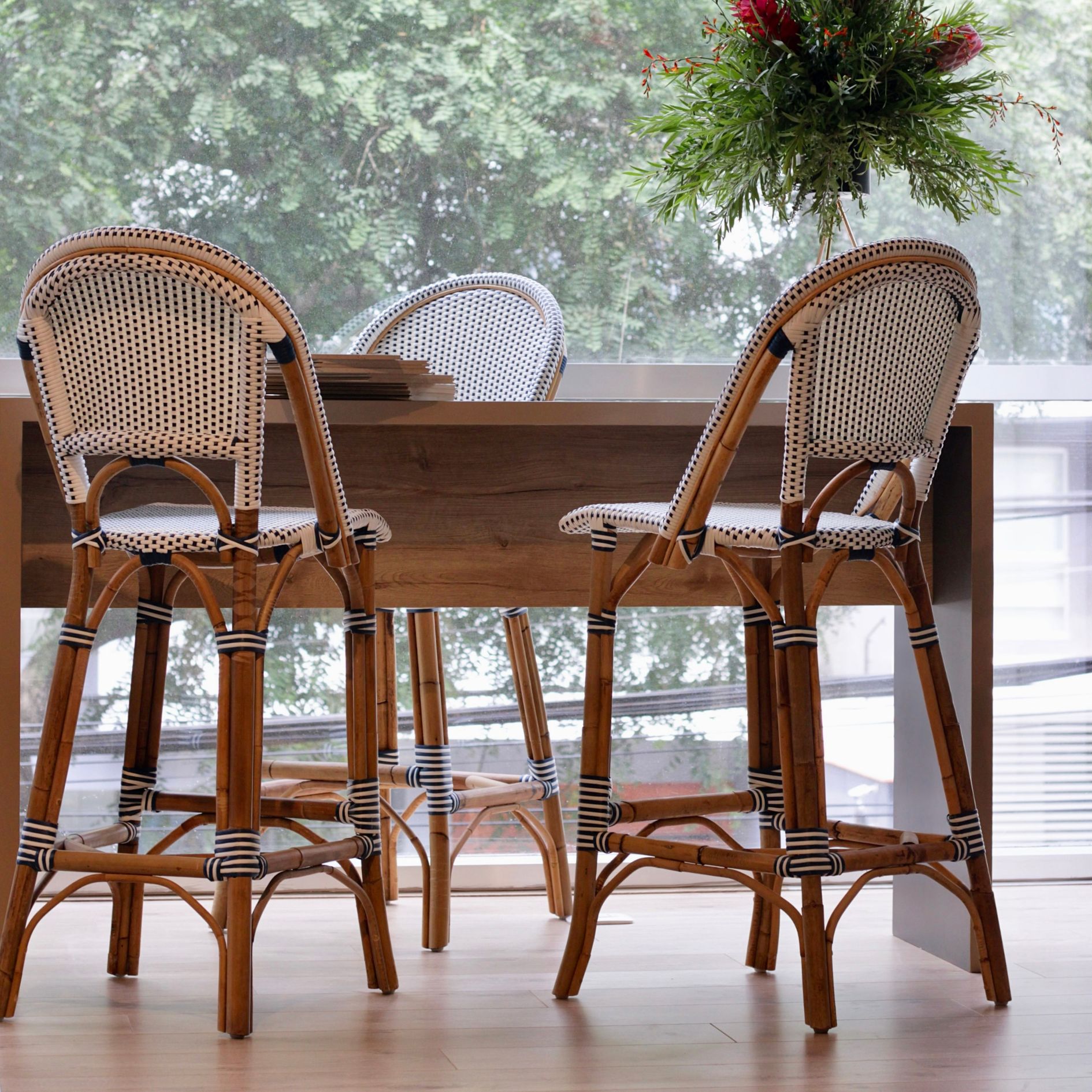 Pisos Laminados Flotantes, Pisos Vinílicos, Pisos Parquet Floor Solutions